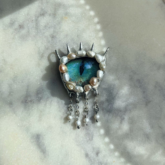 custom pet eye necklace cats eye jewelry personalized gift for cat lover cottagegore necklace freshwater pearl cat mum necklace cat owner