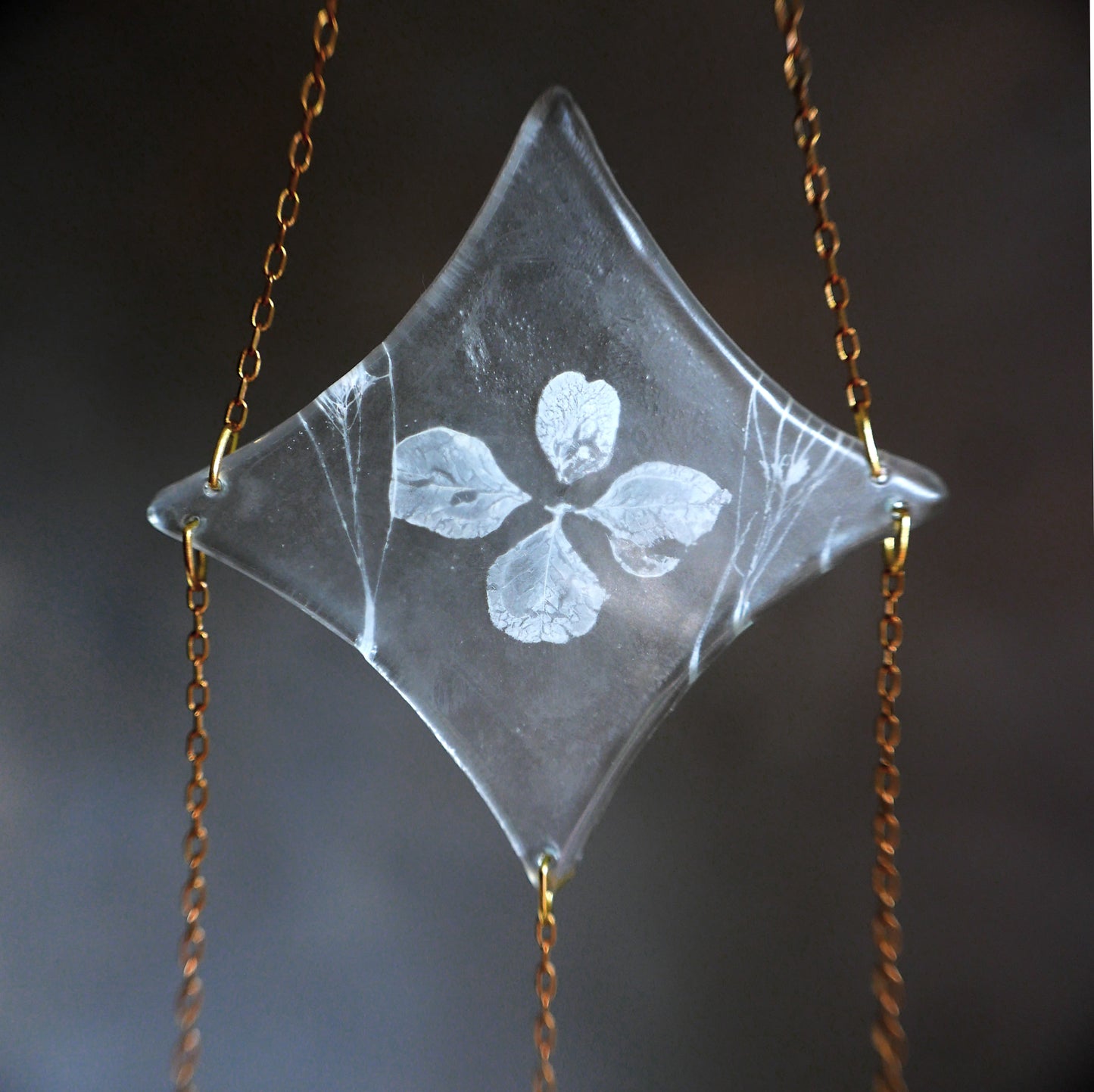 clover suncatcher glass suncatcher glass hanging mobile light catcher glass window ornament crystal